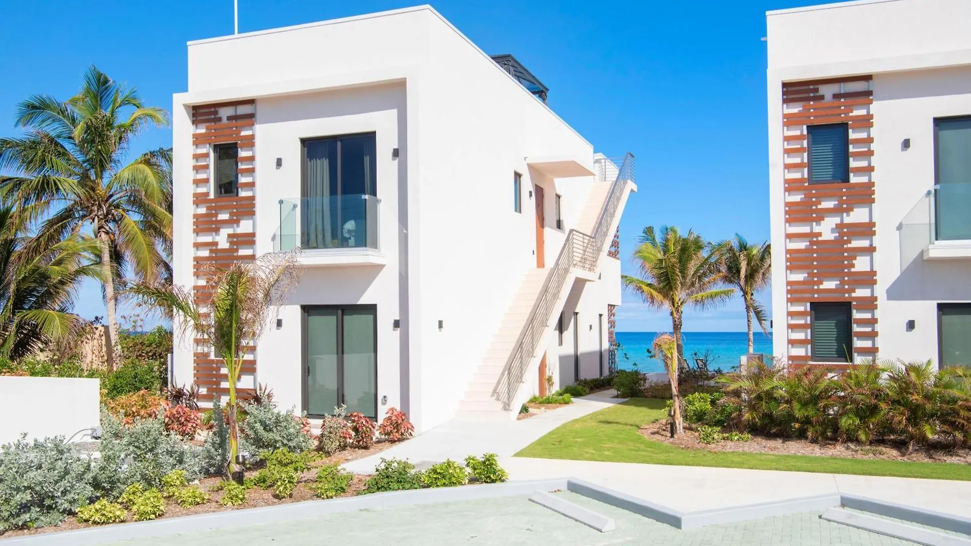 Silver Reef 2 Oceanfront Condo North Side 0*,