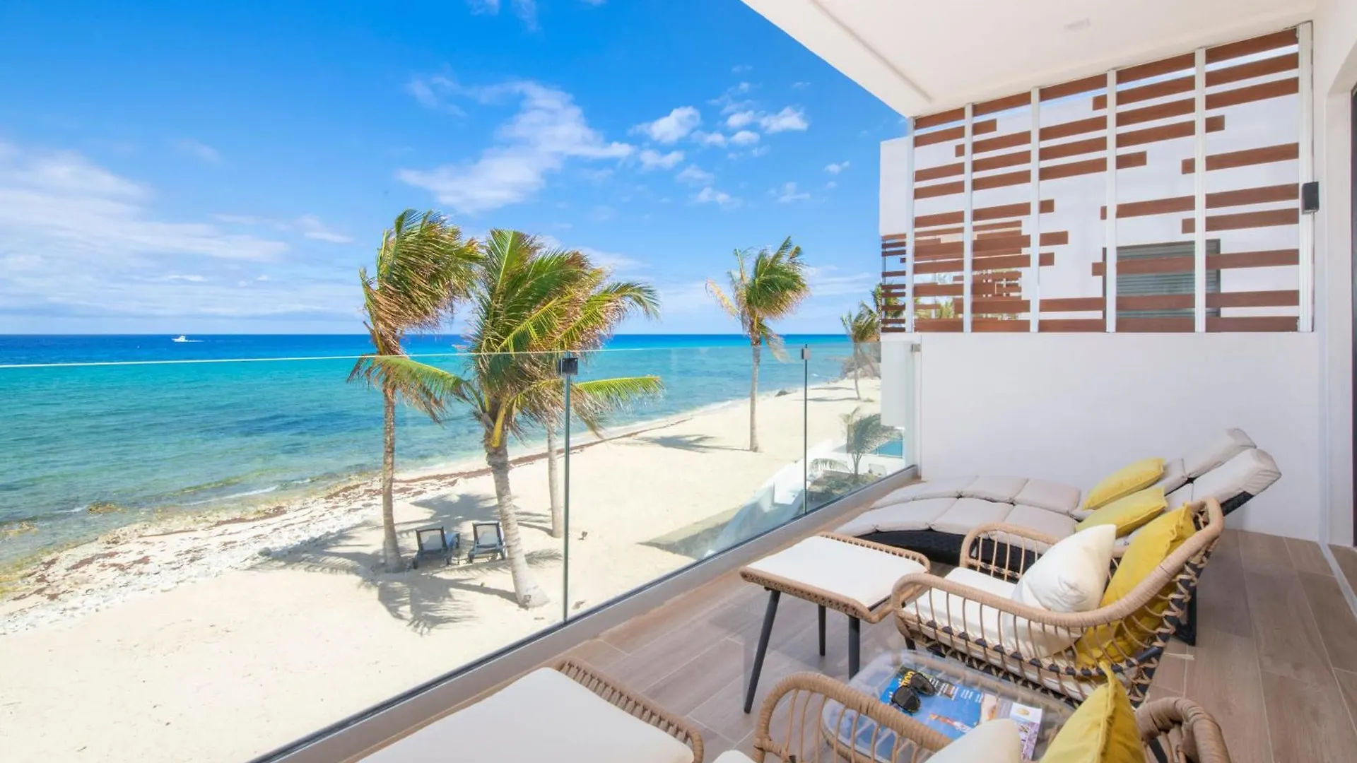 펜션 Silver Reef 2 Oceanfront Condo North Side 케이맨 제도