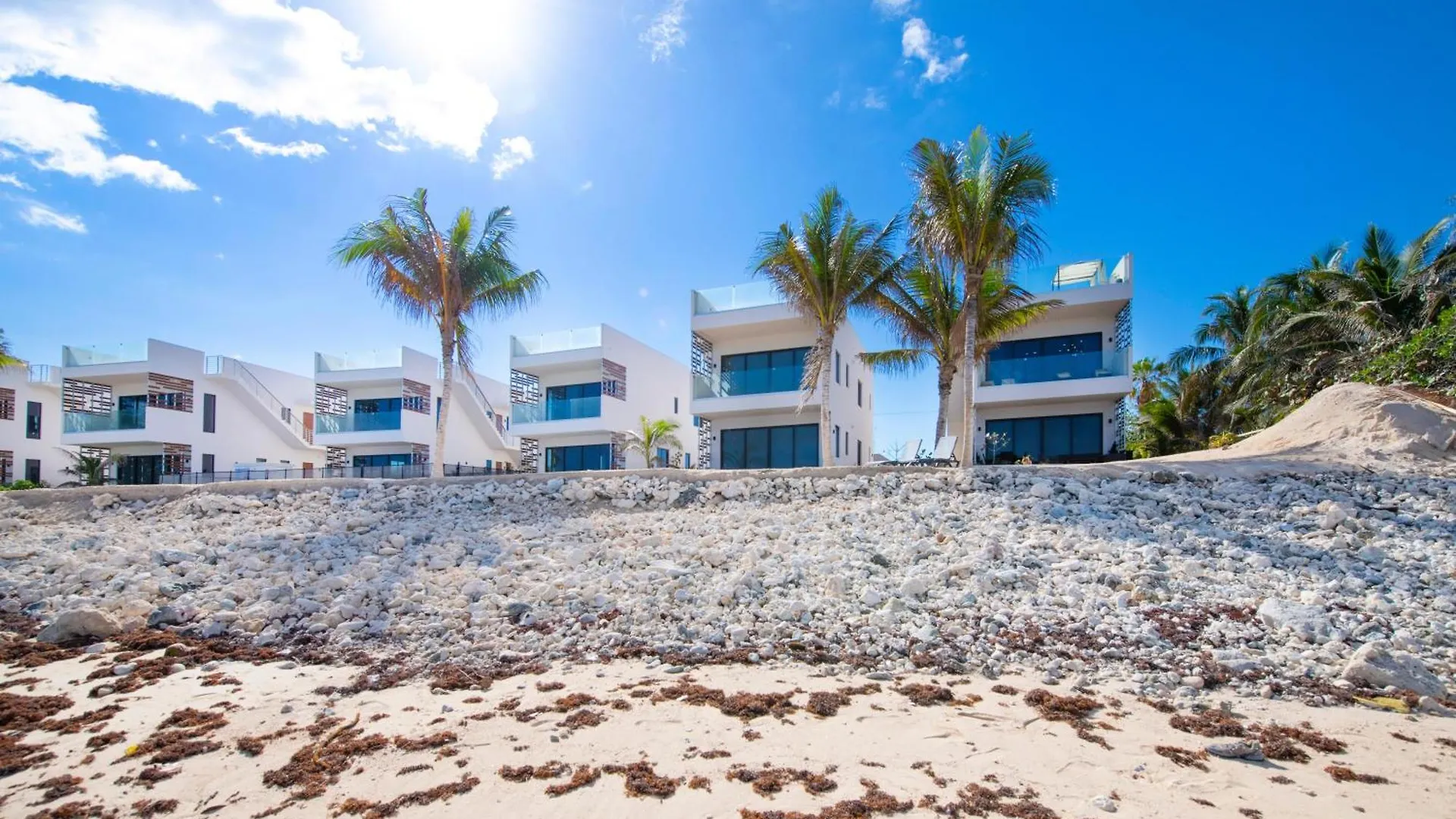 Silver Reef 2 Oceanfront Condo North Side 0*,  케이맨 제도